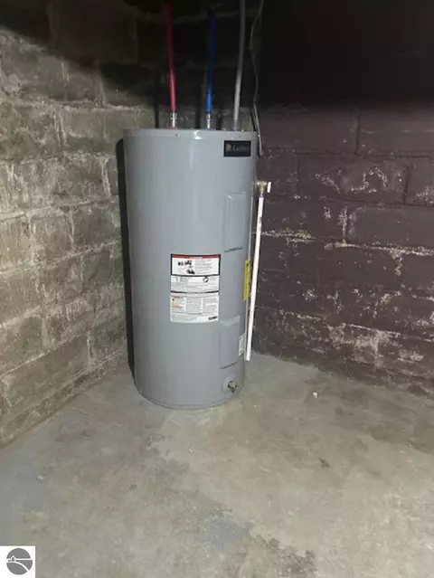 Other - 206 W Maple St, Shepherd, MI 48883 photo 12 of 18