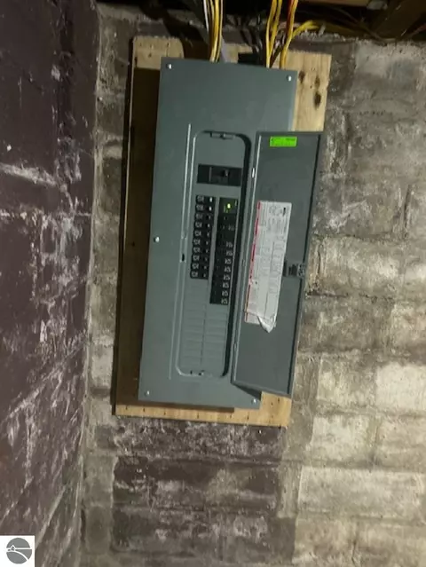 Other - 206 W Maple St, Shepherd, MI 48883 photo 10 of 18