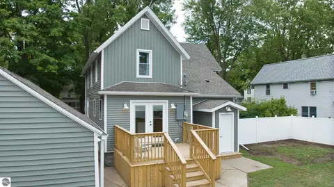 Exterior - 206 W Maple St, Shepherd, MI 48883 photo 8 of 11