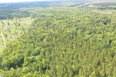 Na N Keno Road, Saint Helen, MI 48656