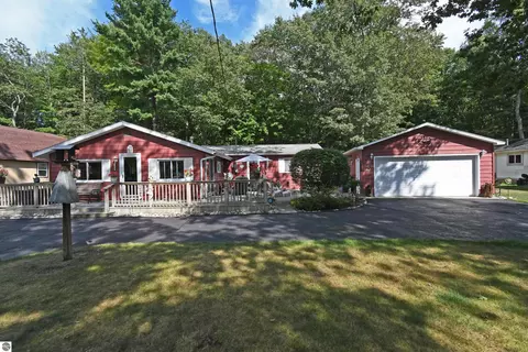 7468 E Cedar Lake Dr, Greenbush, MI 48738