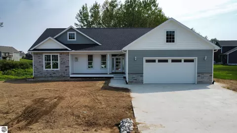 4705 Owl View Dr, Traverse City, MI 49684