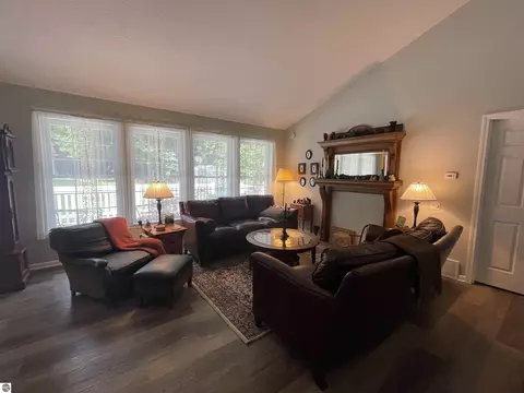 3250 Juniper Dr, Farwell, MI 48622 photo 21