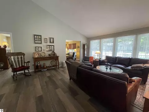 3250 Juniper Dr, Farwell, MI 48622 photo 22