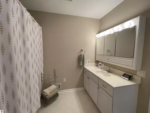 3250 Juniper Dr, Farwell, MI 48622 photo 63