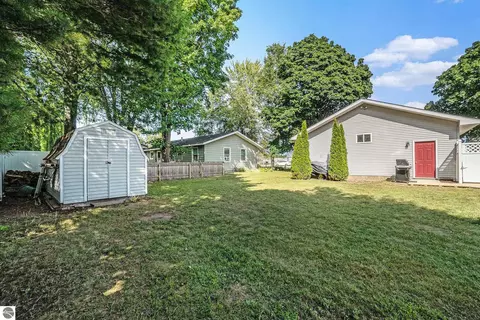 509 E Third St, Elk Rapids, MI 49629 photo 38