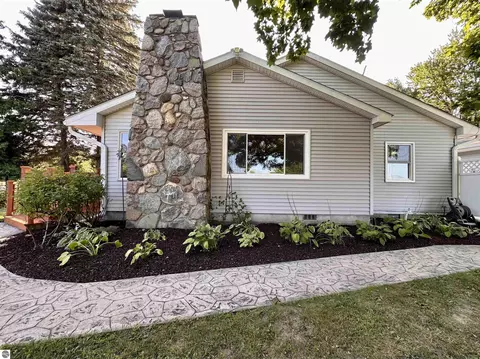 509 E Third St, Elk Rapids, MI 49629 photo 44