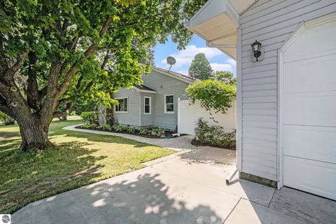 509 E Third St, Elk Rapids, MI 49629 photo 47