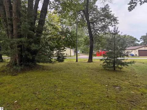 Exterior - 5105 E Michigan Ave, Au Gres, MI 48703 photo 15 of 16