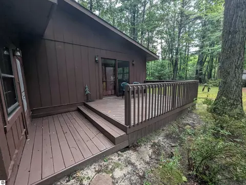 Exterior - 5105 E Michigan Ave, Au Gres, MI 48703 photo 7 of 16