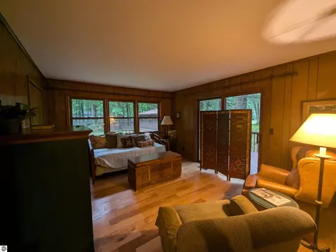 Living - 5105 E Michigan Ave, Au Gres, MI 48703 photo 3 of 3