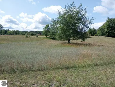 11811 M 72, Williamsburg, MI 49690