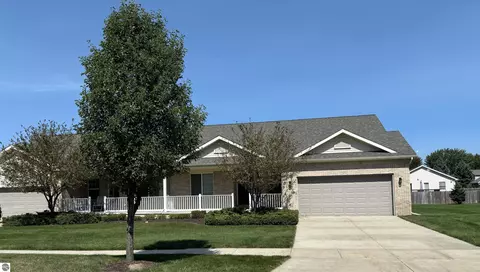 1635 Heritage Way #63, Mount Pleasant, MI 48858