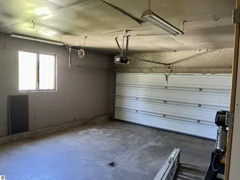 2330 E Surrey Rd, Farwell, MI 48622 photo 19