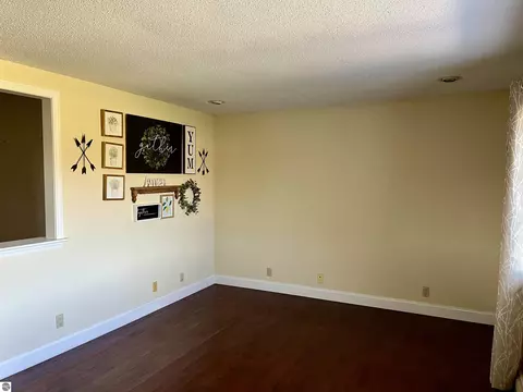 2330 E Surrey Rd, Farwell, MI 48622 photo 56