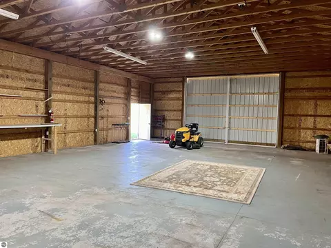 2330 E Surrey Rd, Farwell, MI 48622 photo 10