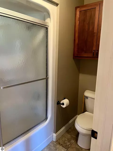 2330 E Surrey Rd, Farwell, MI 48622 photo 49