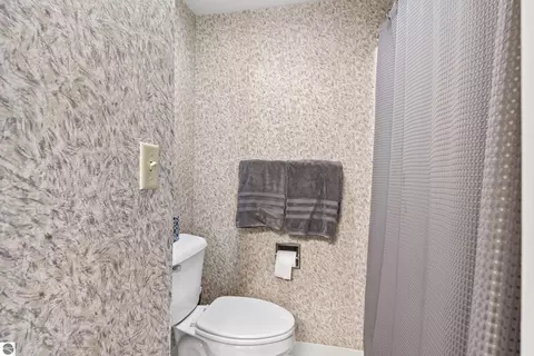 5000 S Townhouse Dr #E7, Cedar, MI 49621 photo 23