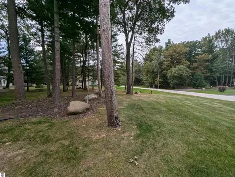 5089 Golfview Dr, Au Gres, MI 48703 photo 11