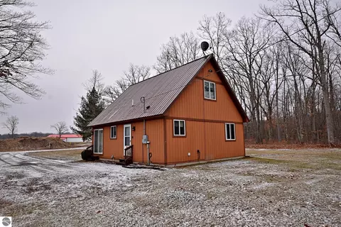 7864 S 1 Rd, Harrietta, MI 49638 photo 41