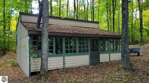 Nighthawk Trail, Gaylord, MI 49735