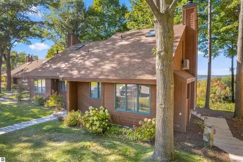 4826 N Crossover Dr #705, Bellaire, MI 49615