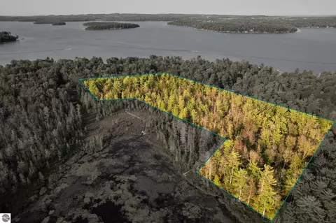 00 Lakewood Rd, Traverse City, MI 49685