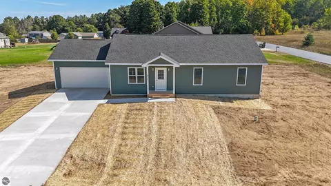 4446 Edwin Blvd, Grawn, MI 49637 photo 30