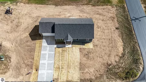 4446 Edwin Blvd, Grawn, MI 49637 photo 33