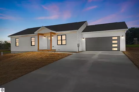 4468 Edwin Blvd, Grawn, MI 49637 photo 37