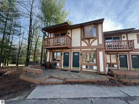6519 Schuss Mountain Ln #519/520, Mancelona, MI 49659