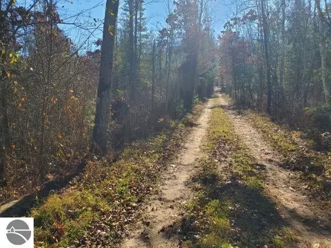 0 Hull Rd, Omer, MI 48749 photo 2