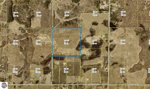 E Potter Road, Traverse City, MI 49696