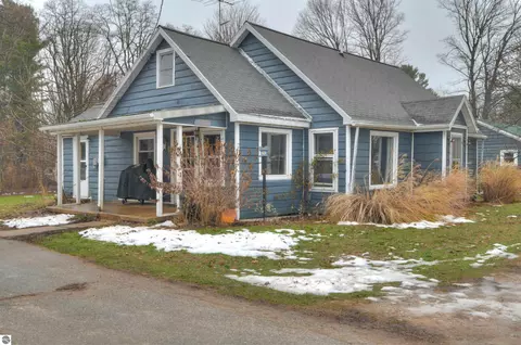 10906 S Us-31, Williamsburg, MI 49690