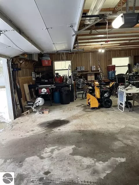 5855 Esmond Rd, Hale, MI 48739 photo 6