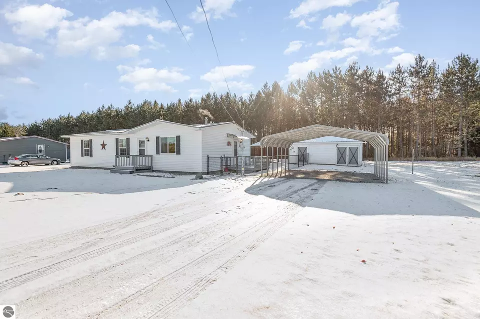  582 Cedardale Dr, Rose City, MI 48654 photo 19