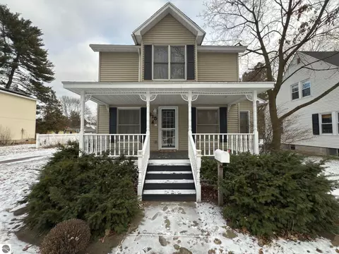 615 S Fancher St, Mount Pleasant, MI 48858