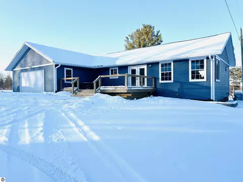 20341 175th Ave, Big Rapids, MI 49307