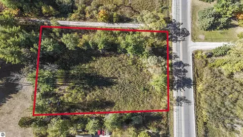 00 W South Airport Rd, Traverse City, MI 49684