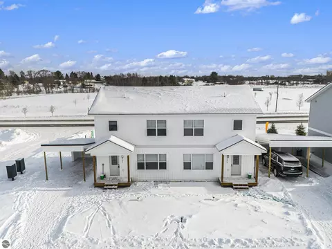 258 Thrive Blvd #9, Traverse City, MI 49696
