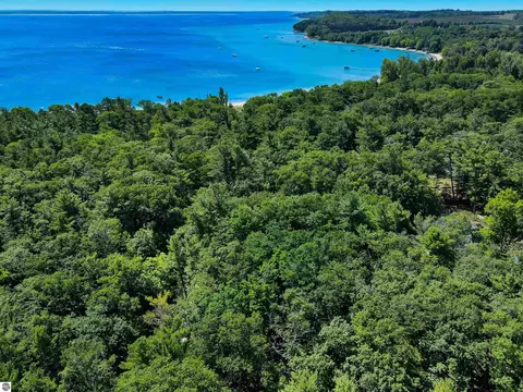 lot7 9 Eastern Rd, Traverse City, MI 49686