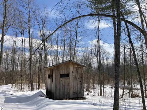 N/a Six Pack Trail, South Branch, MI 48761
