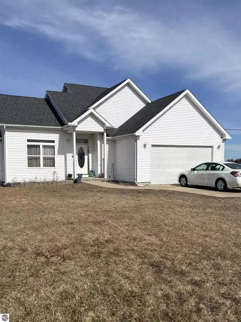4695 East Jordan Rd, Mount Pleasant, MI 48858