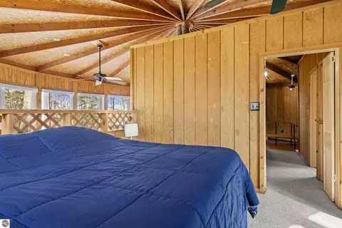 4161 S Hemlock Rd, Cedar, MI 49621 photo 9