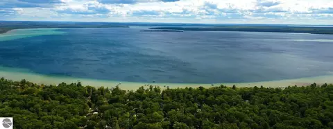 View/Area - 100 Hemlock Rd, Roscommon, MI 48653 photo 1 of 9