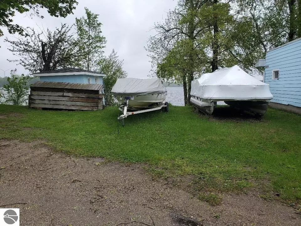  5630 W Lake Shore Dr, Weidman, MI 48893 photo 15