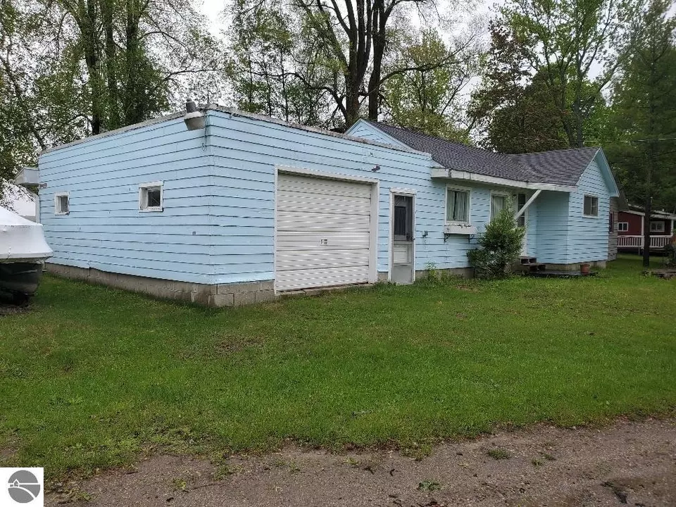  5630 W Lake Shore Dr, Weidman, MI 48893 photo 18