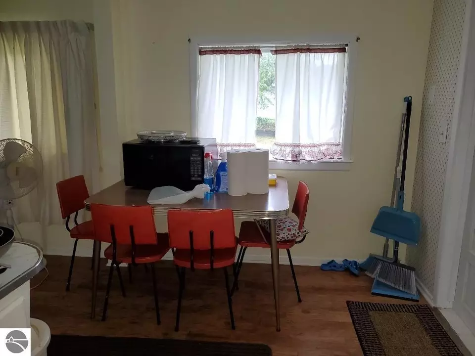  5630 W Lake Shore Dr, Weidman, MI 48893 photo 5