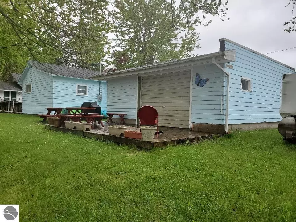  5630 W Lake Shore Dr, Weidman, MI 48893 photo 17