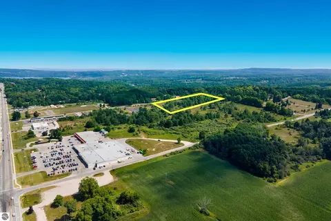 000 South St, Benzonia, MI 49616